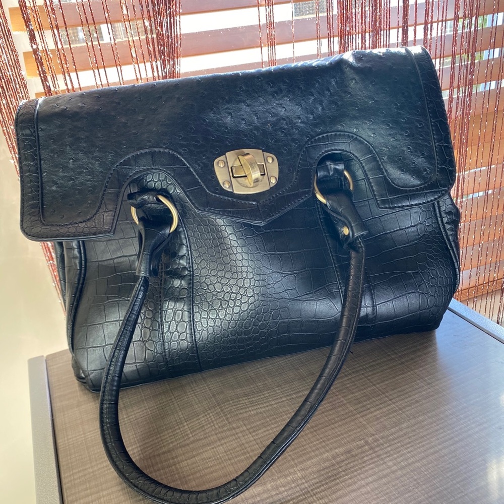 Black Shoulder bag